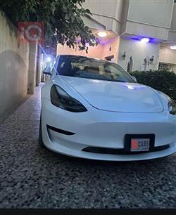 تسلا موديل 3